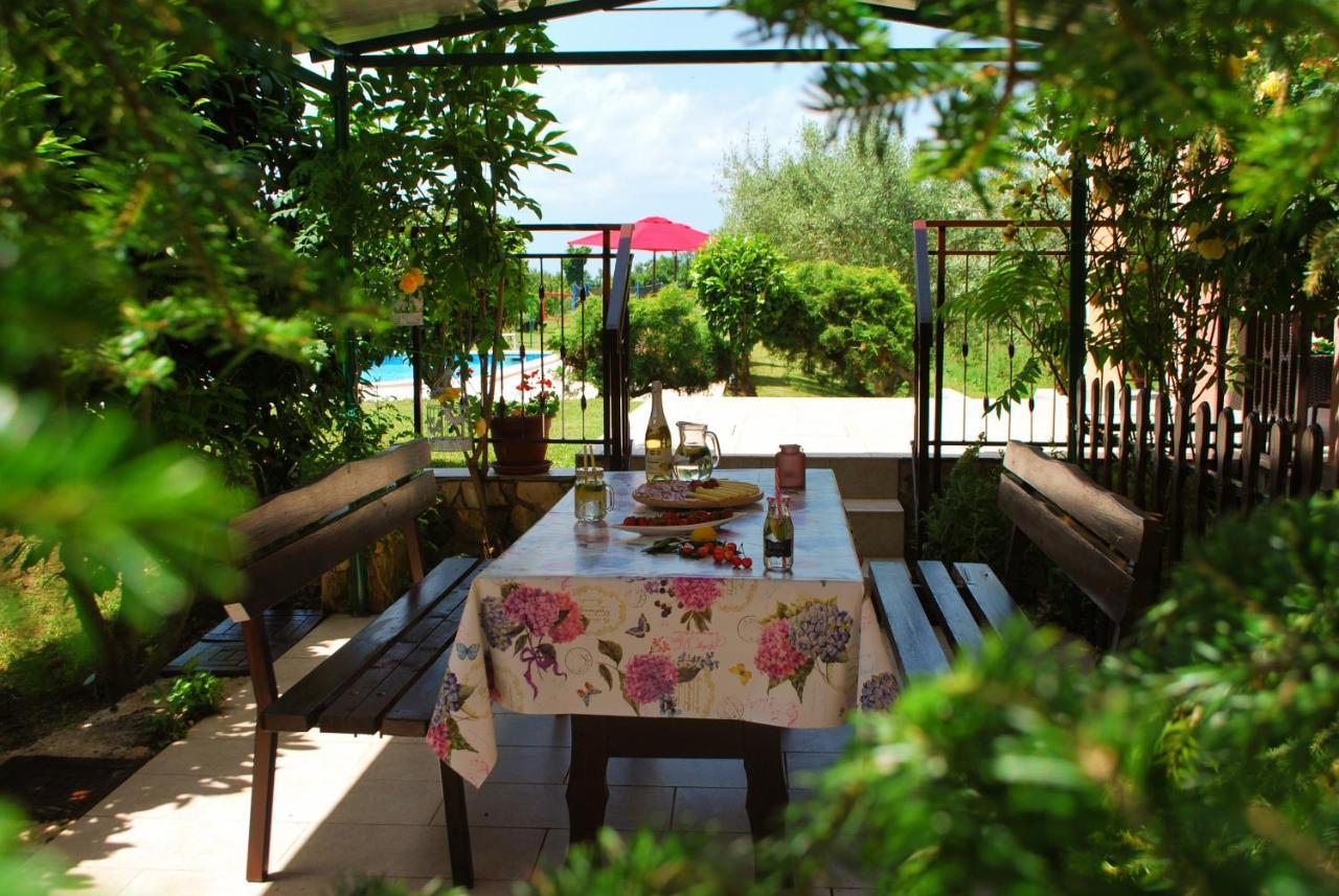 Villa Dorina Barban Exteriér fotografie