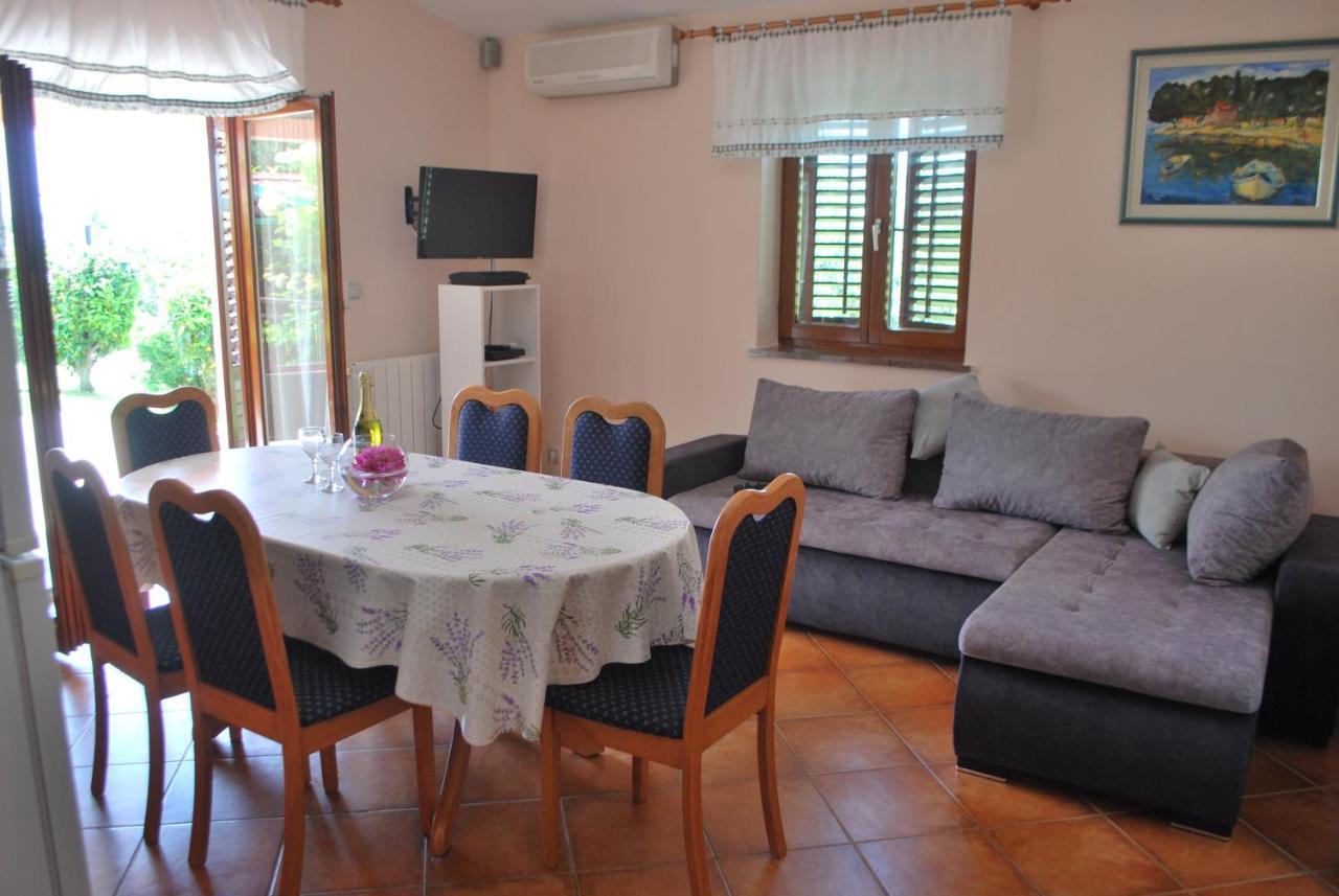 Villa Dorina Barban Exteriér fotografie