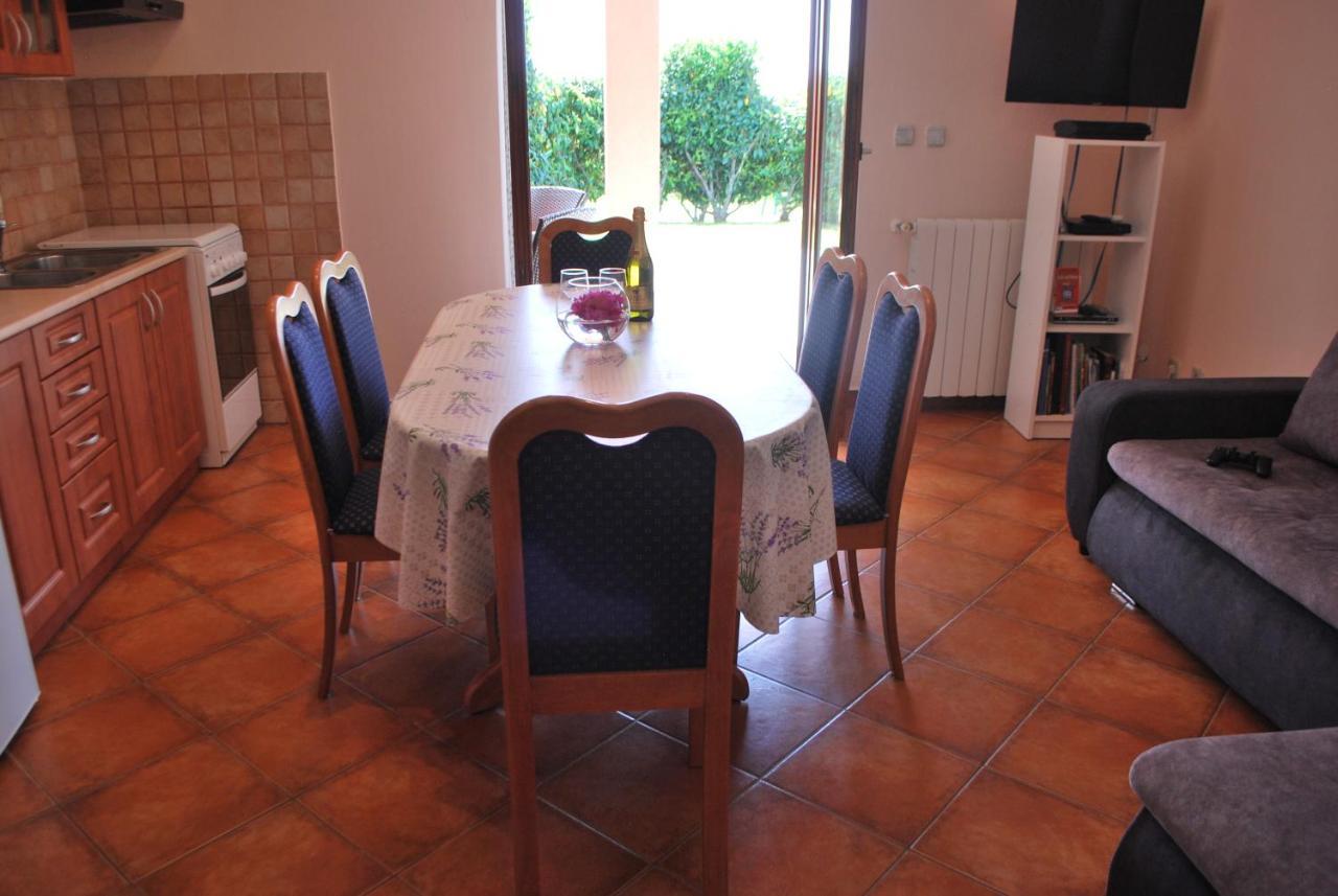 Villa Dorina Barban Exteriér fotografie