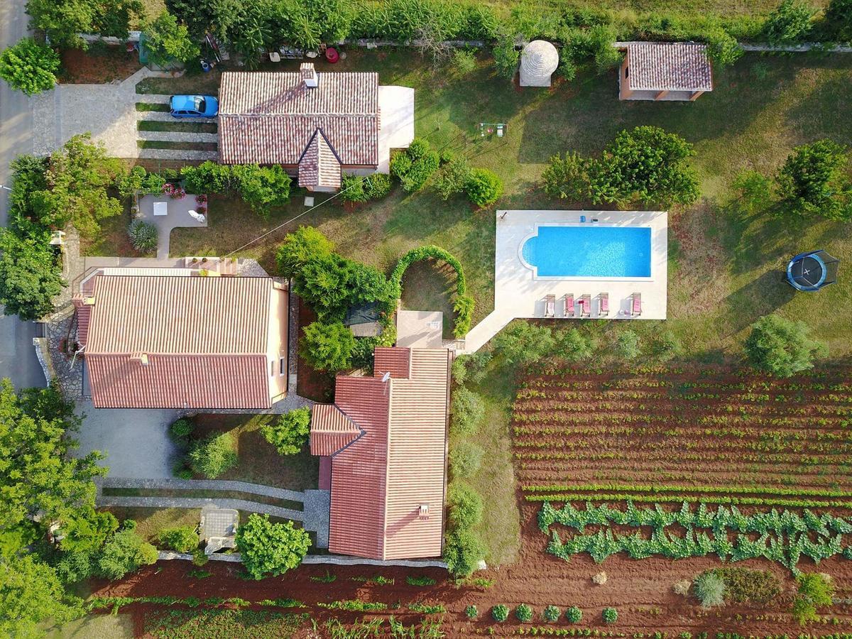 Villa Dorina Barban Exteriér fotografie